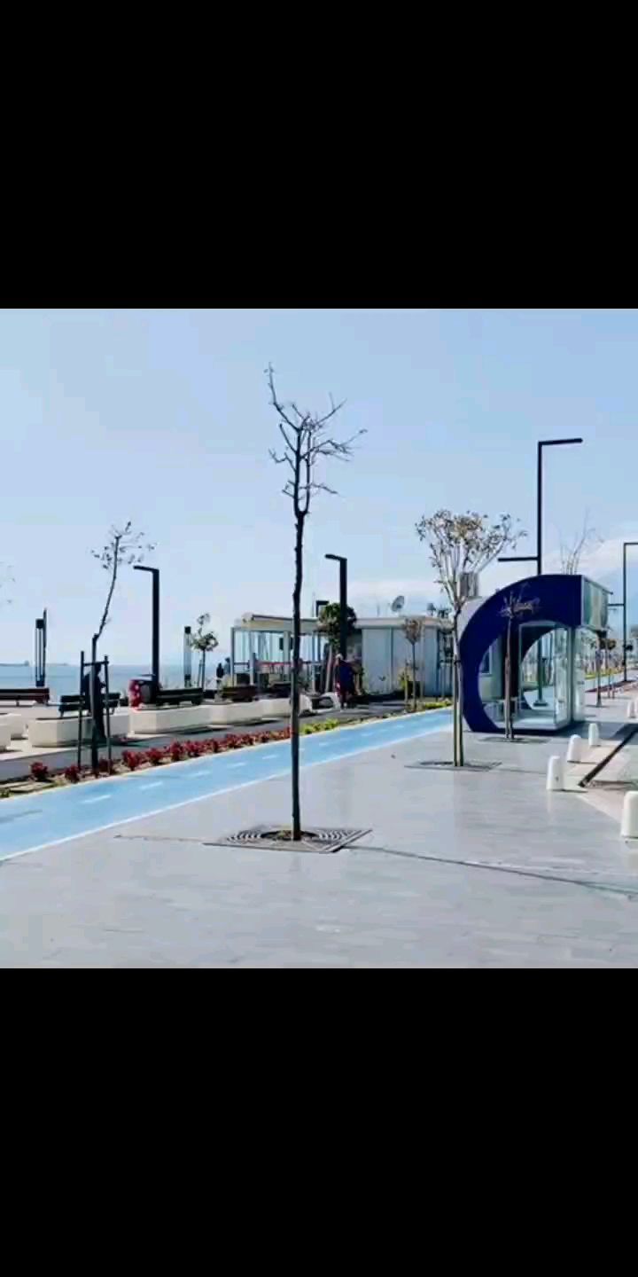 Sprint training on the beach